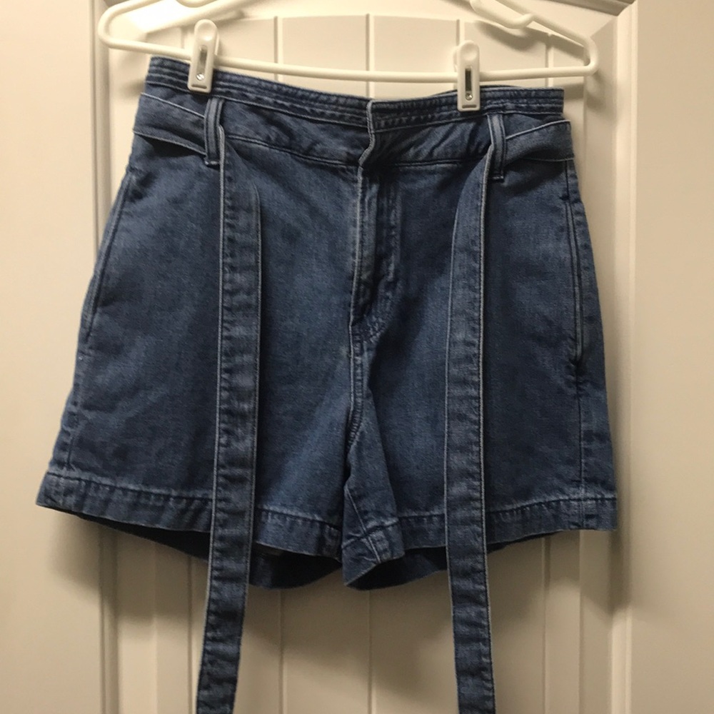 High rise shorts